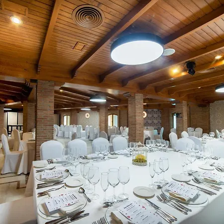 Nuevo Torreluz Hotel