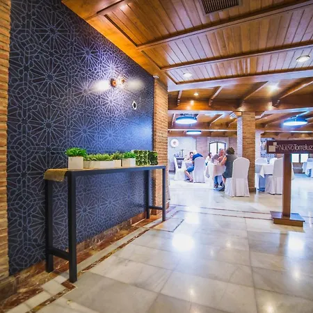 Nuevo Torreluz Hotel