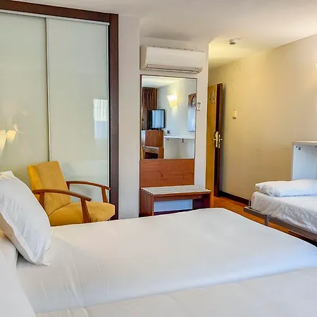 Nuevo Torreluz Hotel