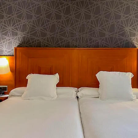 Nuevo Torreluz Hotel