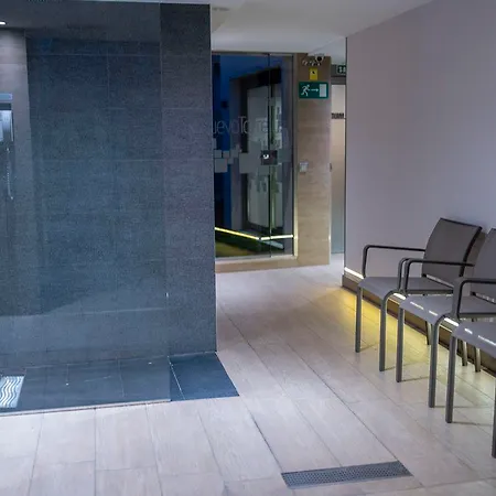 Nuevo Torreluz Hotel