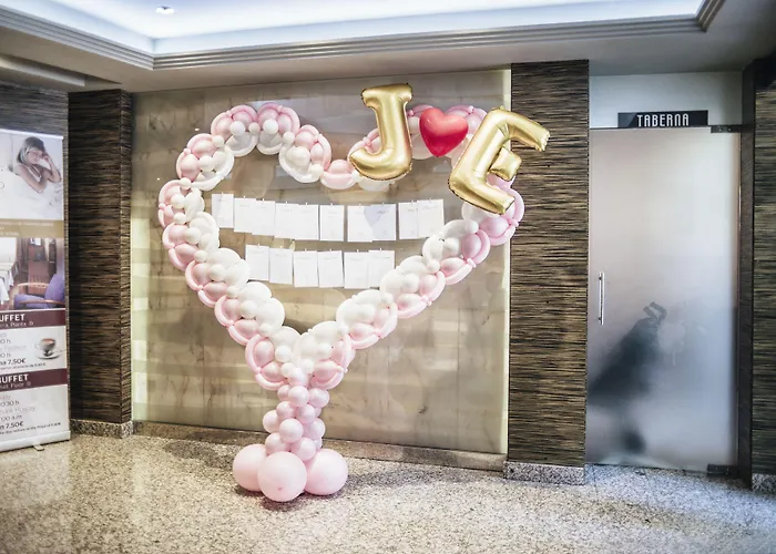 Nuevo Torreluz Hotel 4*